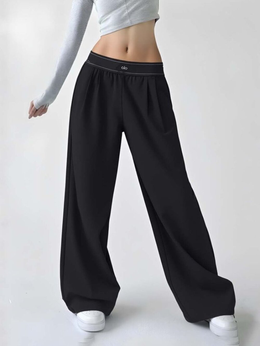 ALO Yoga Women's Suit Up Trouser (Regular) 👖👖